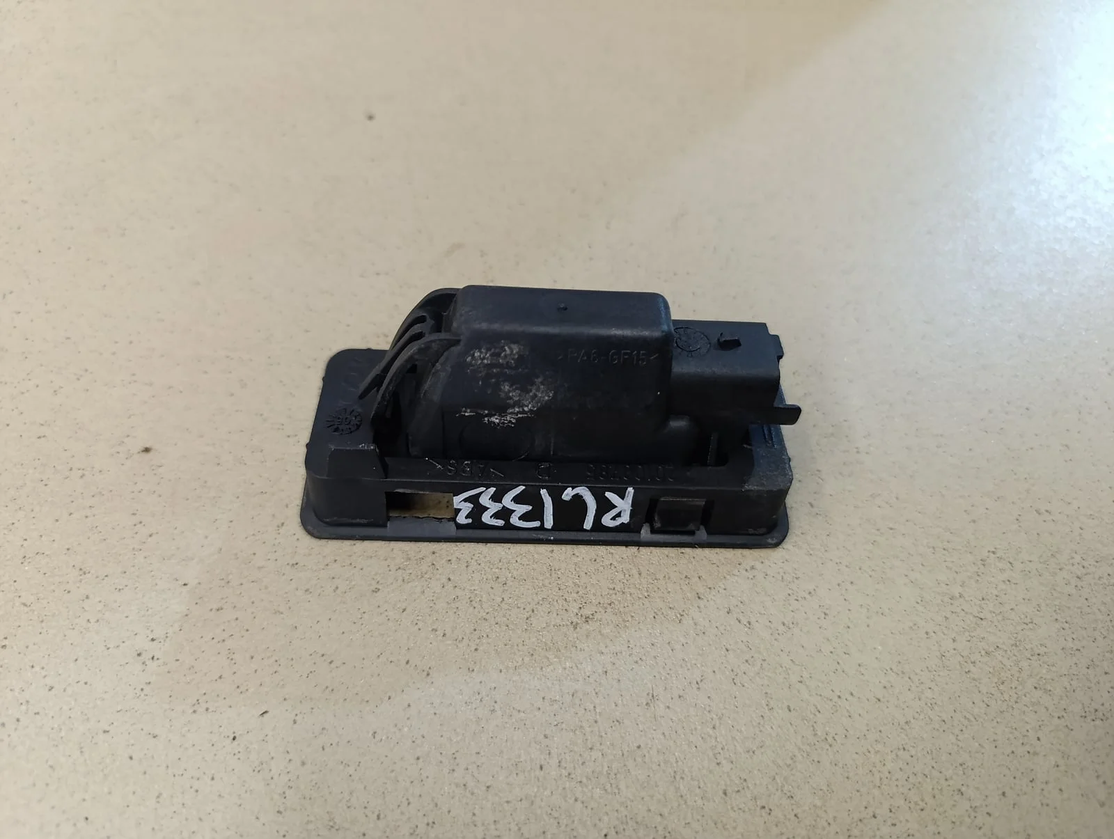 Фонарь подсветки номера Peugeot-Citroen C4 2005-2011 - миниатюра 3