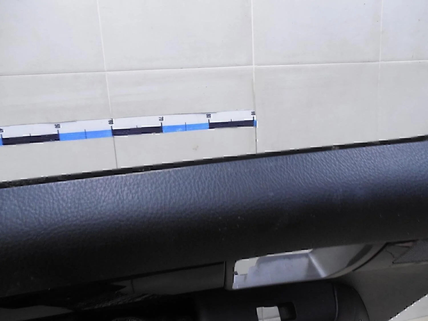 Обшивка двери задней левой Hyundai-KIA Mohave 2009> - миниатюра 10