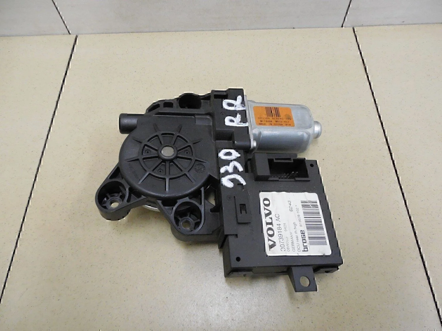 Моторчик стеклоподъемника VOLVO S40 2004-2012 - миниатюра 4