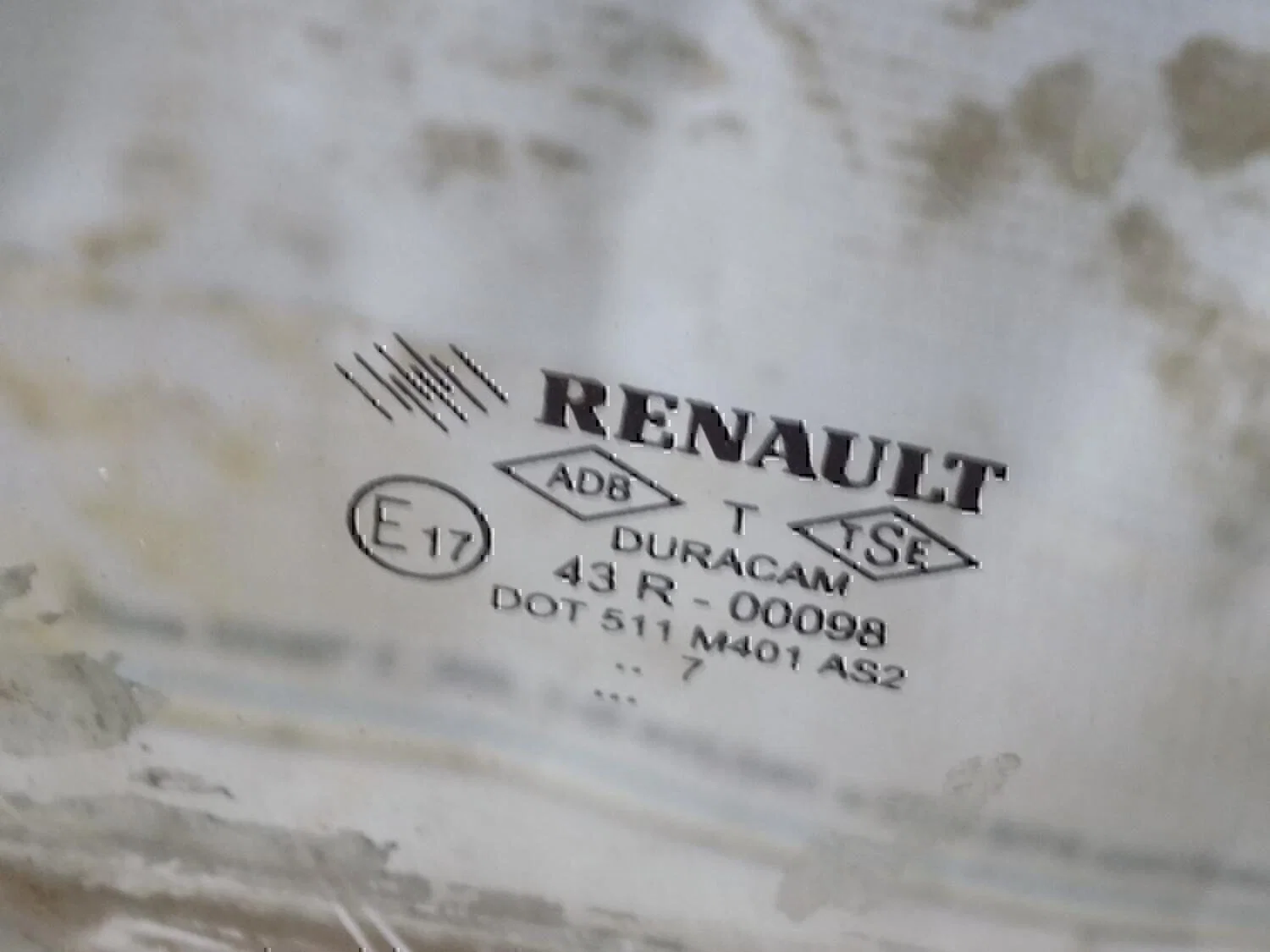 Стекло двери передней правой RENAULT Megane II 2002-2009 - миниатюра 2