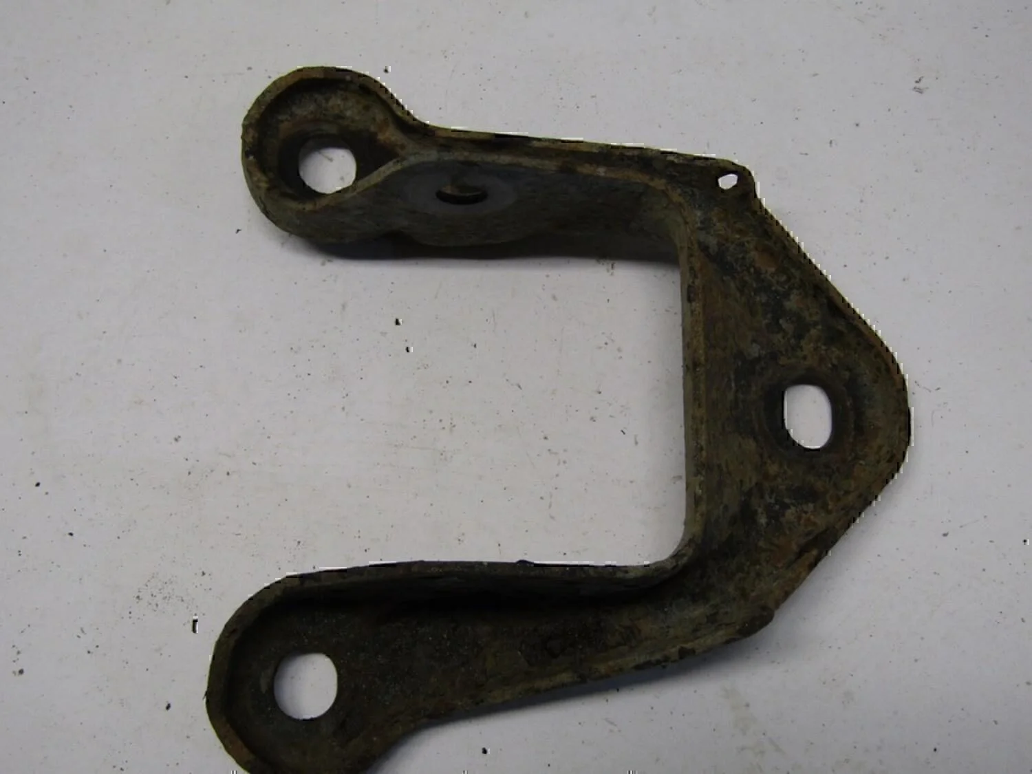 Кронштейн задней балки OPEL Astra G 1998-2005 - изображение 1