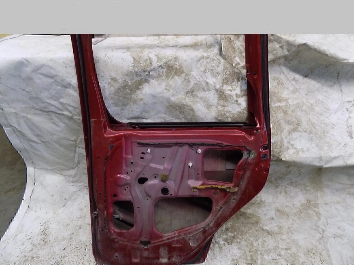 Дверь задняя правая TOYOTA Yaris Verso 1999-2005 - миниатюра 4