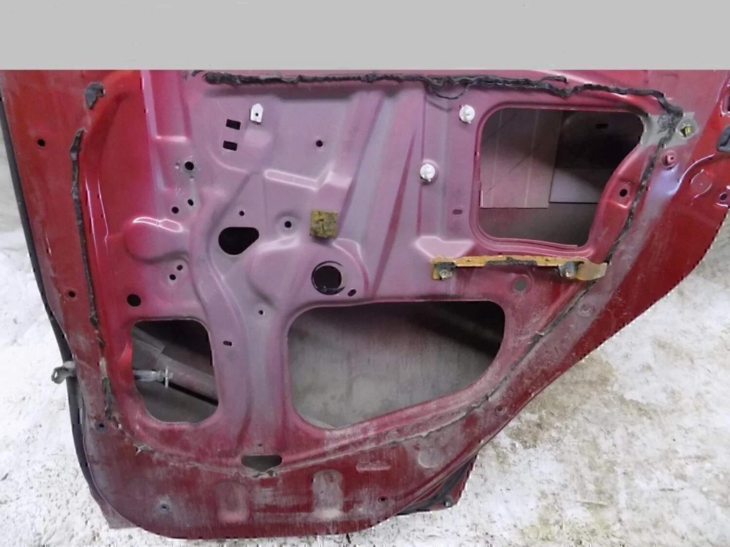 Дверь задняя правая TOYOTA Yaris Verso 1999-2005 - миниатюра 5