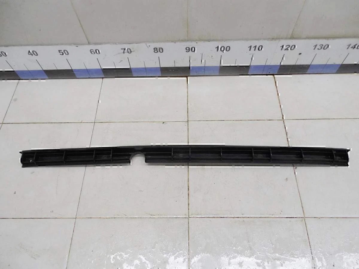 Наполнитель заднего бампера VW Pointer/Golf BR 2004-2009 - миниатюра 2