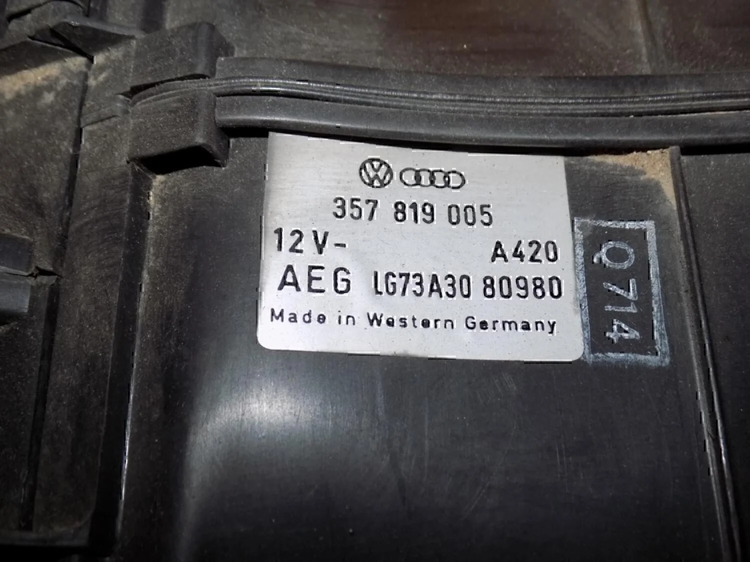 Корпус отопителя VW Passat [B3] 1988-1993 - миниатюра 6