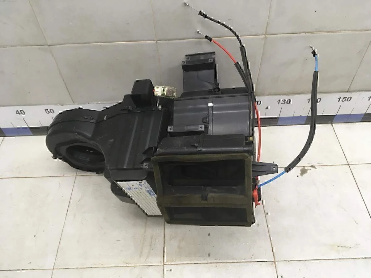 Корпус отопителя VW Pointer/Golf BR 2004-2009 - миниатюра 5
