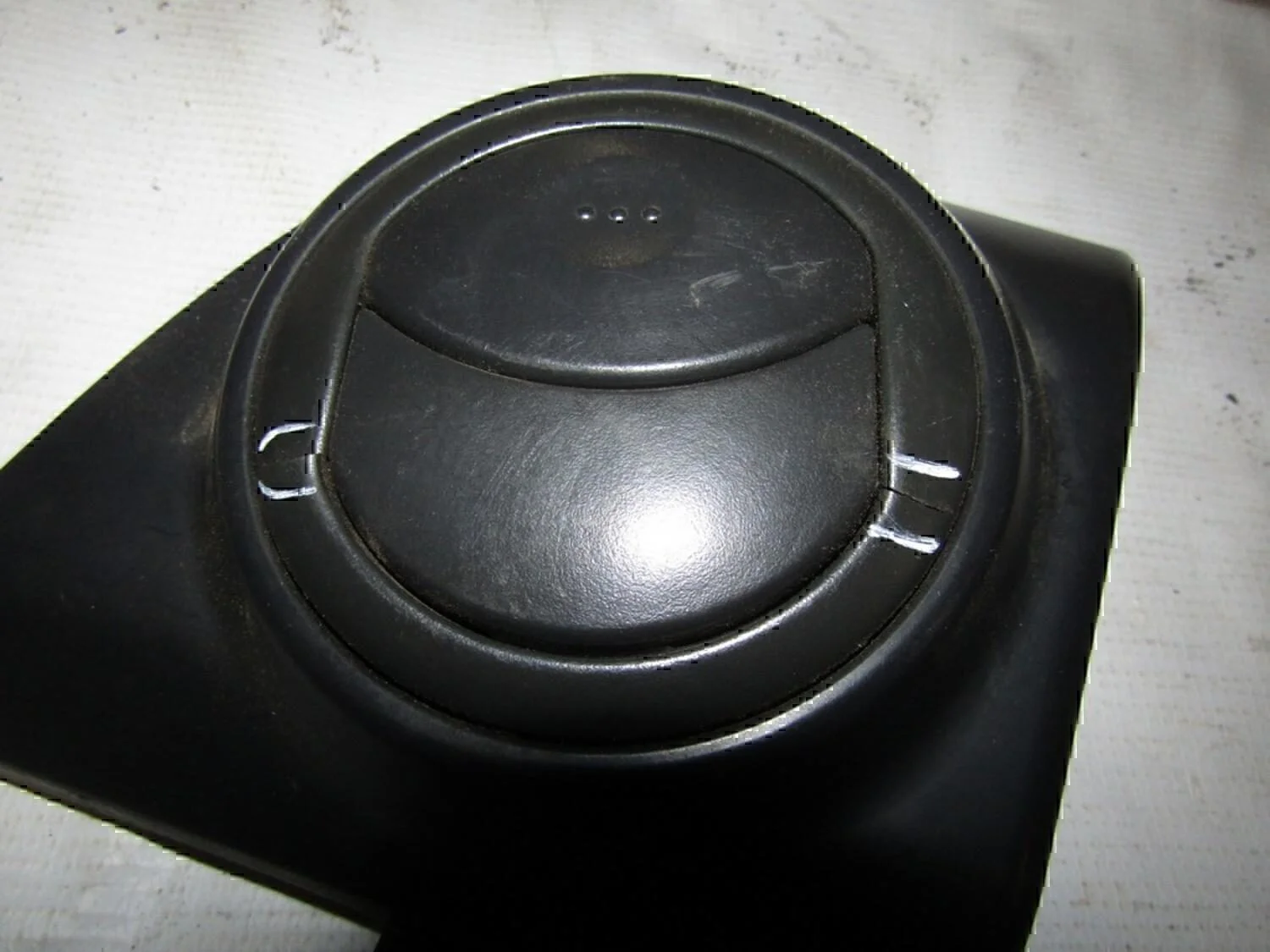 Дефлектор воздушный Chevrolet Aveo (T250) 2005-2011 - миниатюра 3