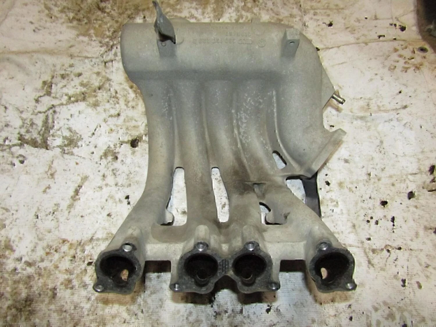 Коллектор впускной Audi A4 [B5] 1994-2000 - миниатюра 2