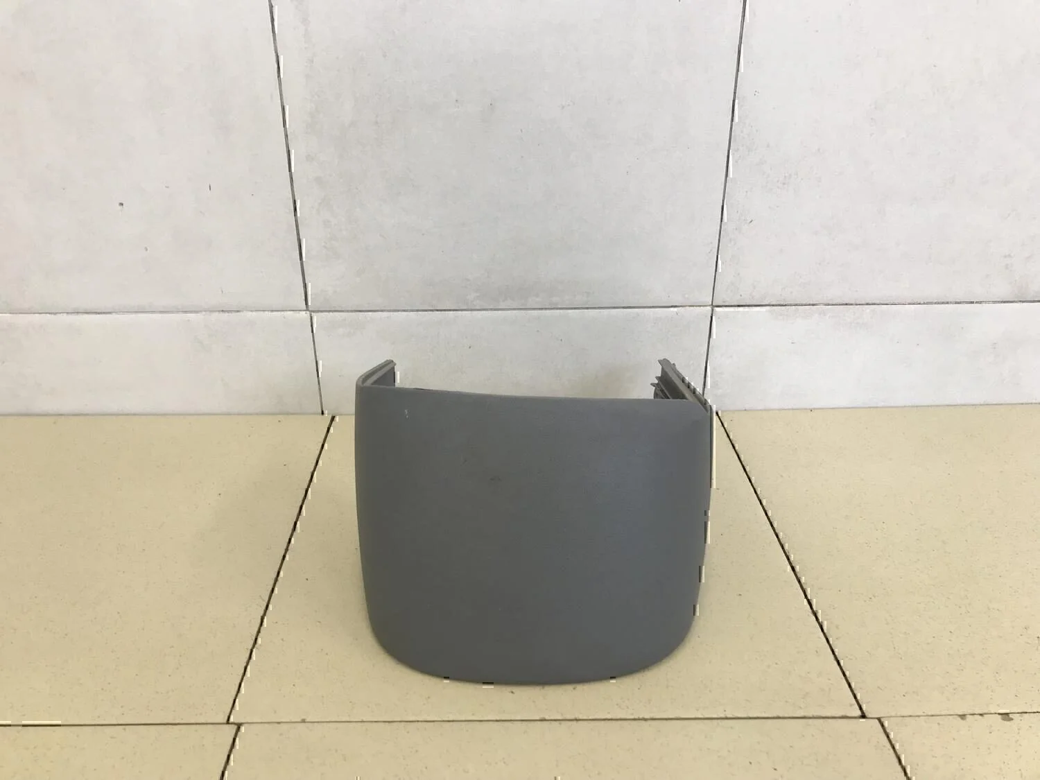 Накладка (кузов внутри) TOYOTA Yaris Verso 1999-2005 - изображение 1