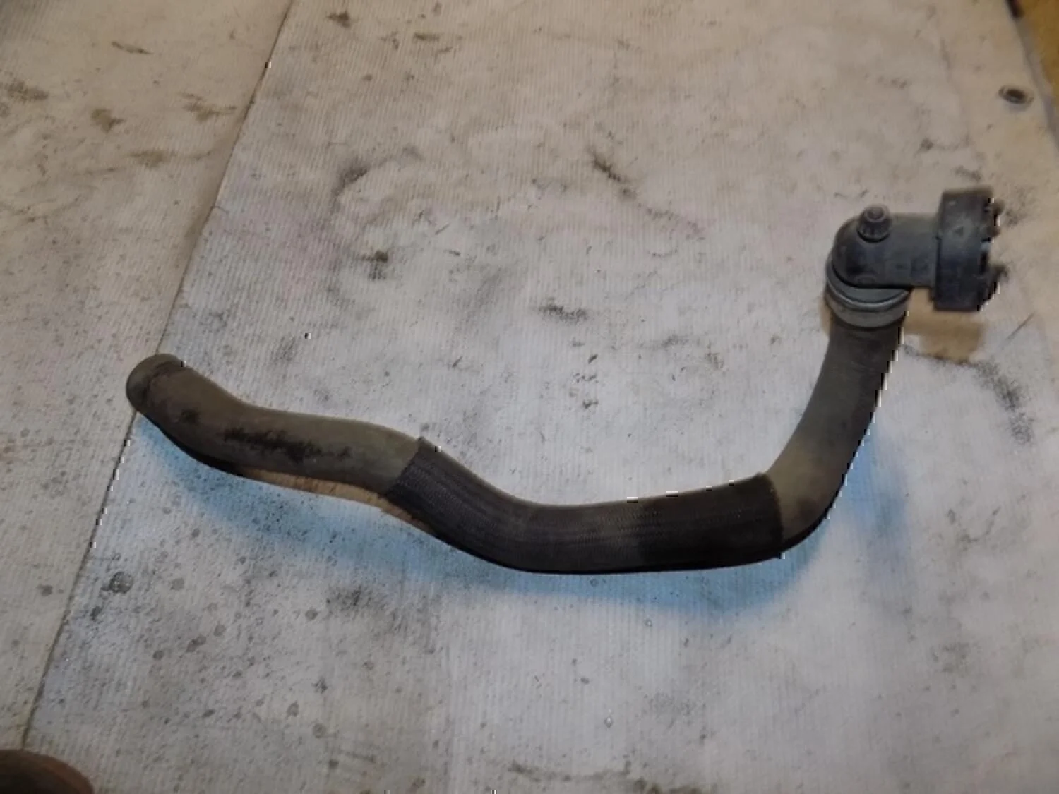 Патрубок Peugeot-Citroen C4 2005-2011 - изображение 1