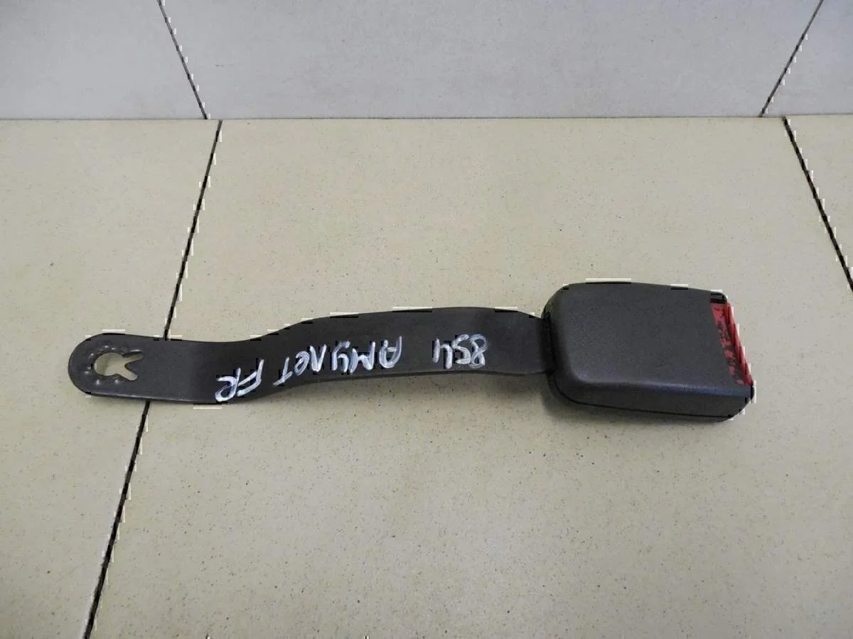 Ответная часть ремня безопасности Chery Amulet (A15) 2006> - изображение 1
