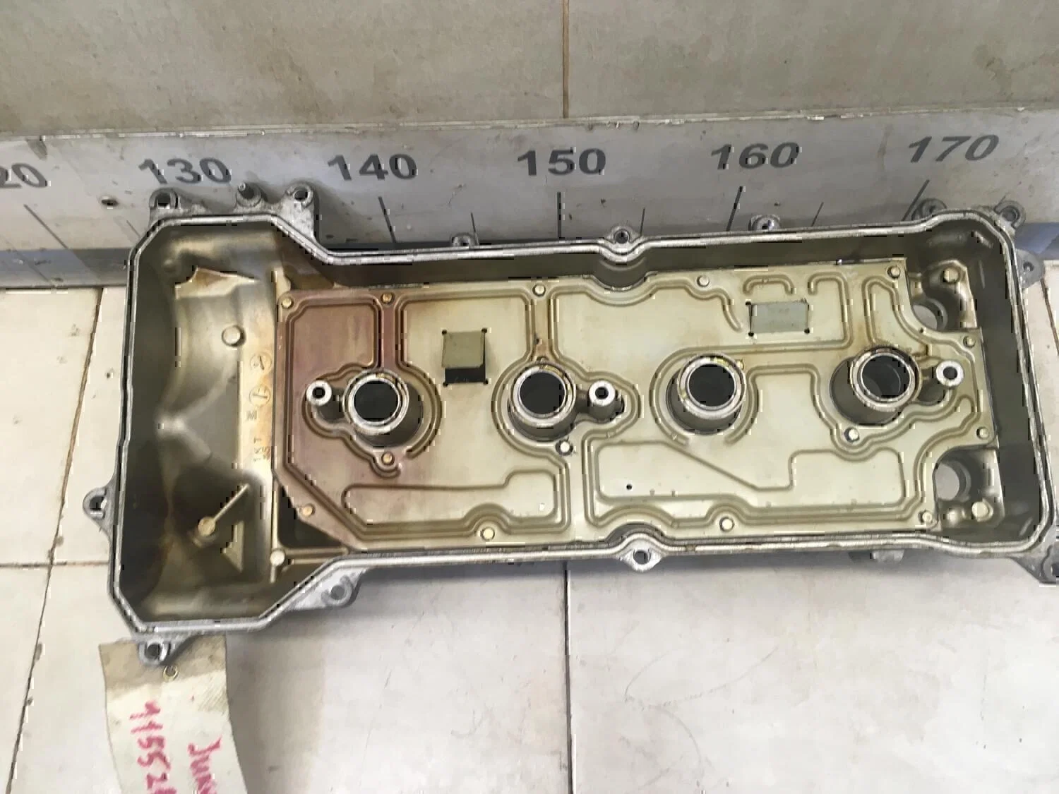 Крышка головки блока (клапанная) NISSAN Juke (F15) 2011> - миниатюра 6