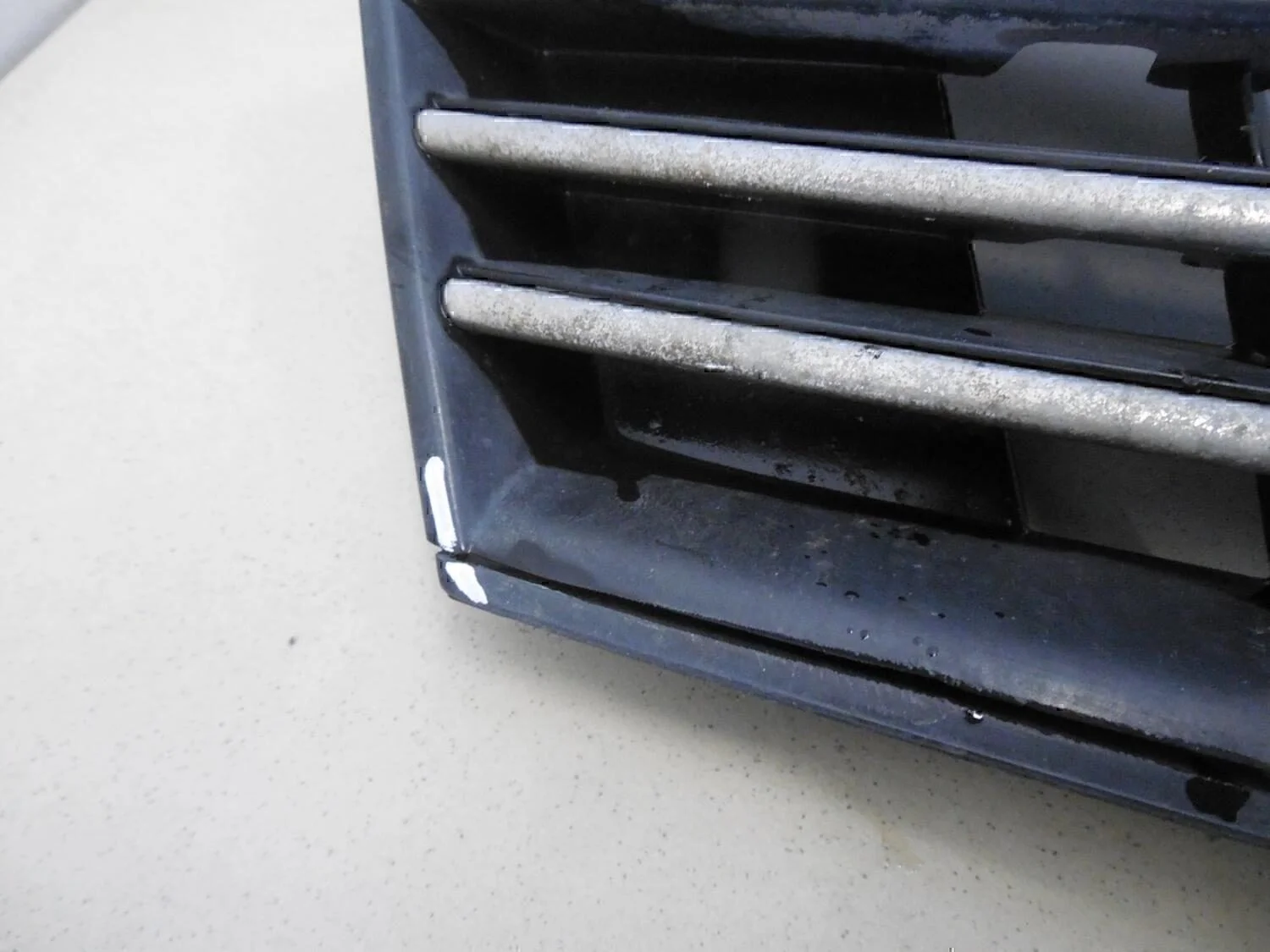 Решетка радиатора VW Polo (Sed RUS) 2011> - миниатюра 2