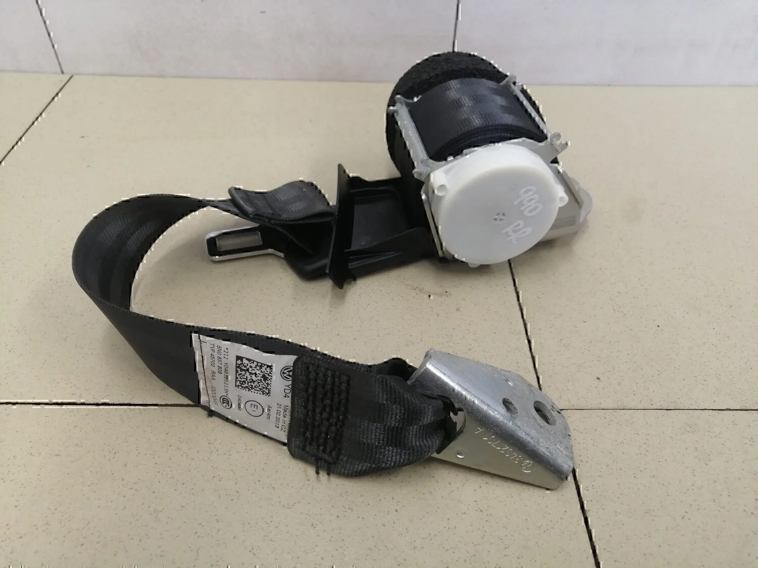 Ремень безопасности VW Tiguan 2011-2016 - миниатюра 2