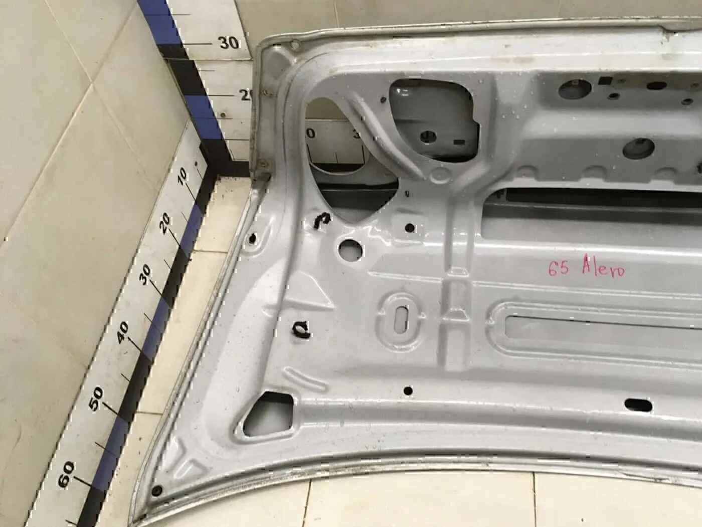 Крышка багажника Chevrolet Alero 1999-2004 - миниатюра 7