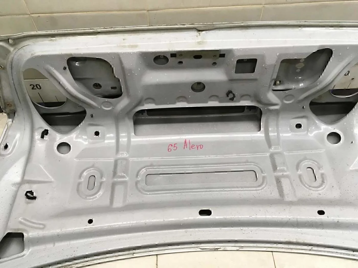 Крышка багажника Chevrolet Alero 1999-2004 - миниатюра 8