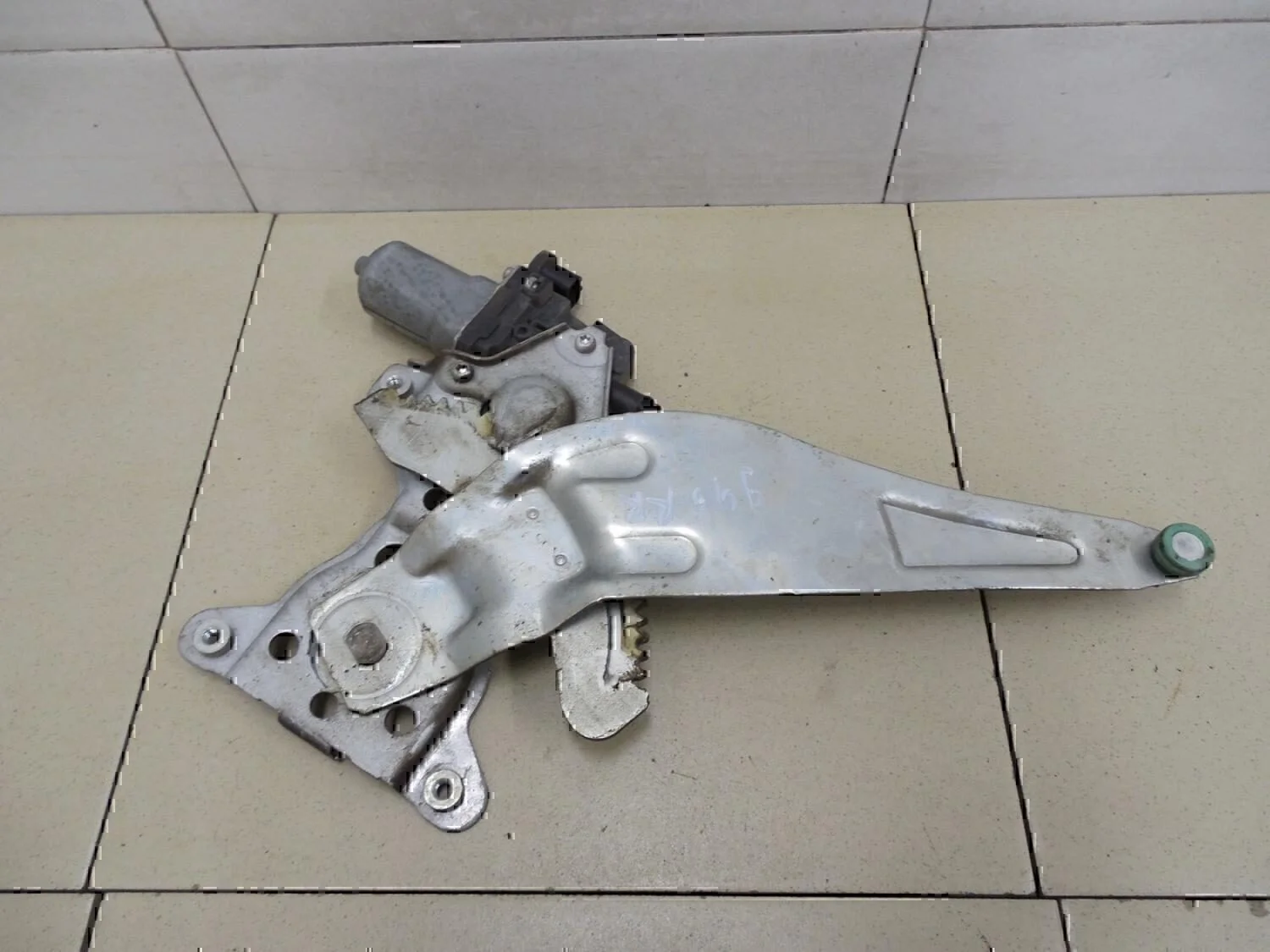 Стеклоподъемник электр. задний правый SUZUKI SX4 2006-2013 - миниатюра 4