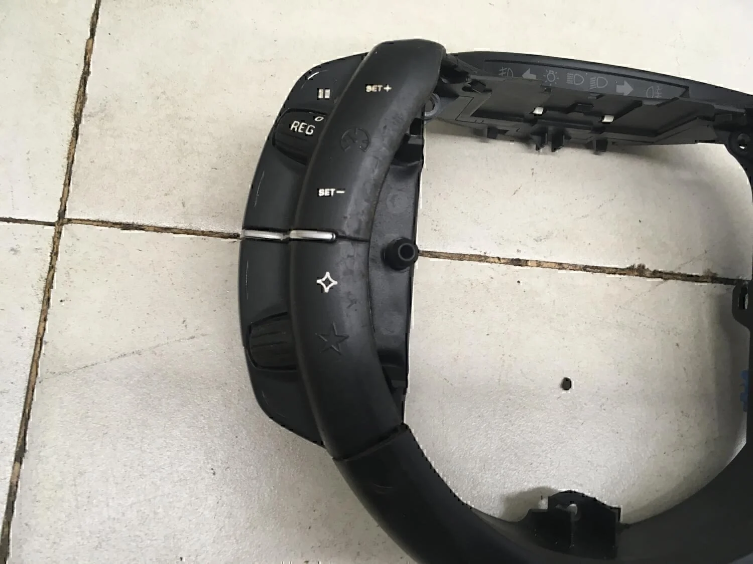 Блок кнопок Peugeot-Citroen C4 2005-2011 - миниатюра 3
