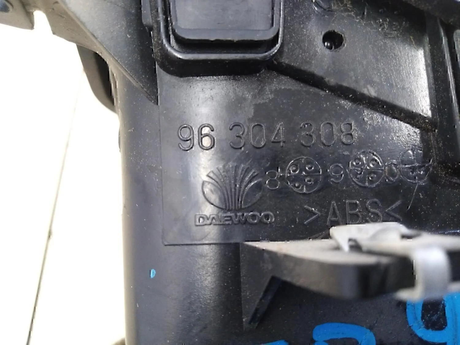 Дефлектор воздушный Chevrolet Lanos 2004-2010 - миниатюра 5