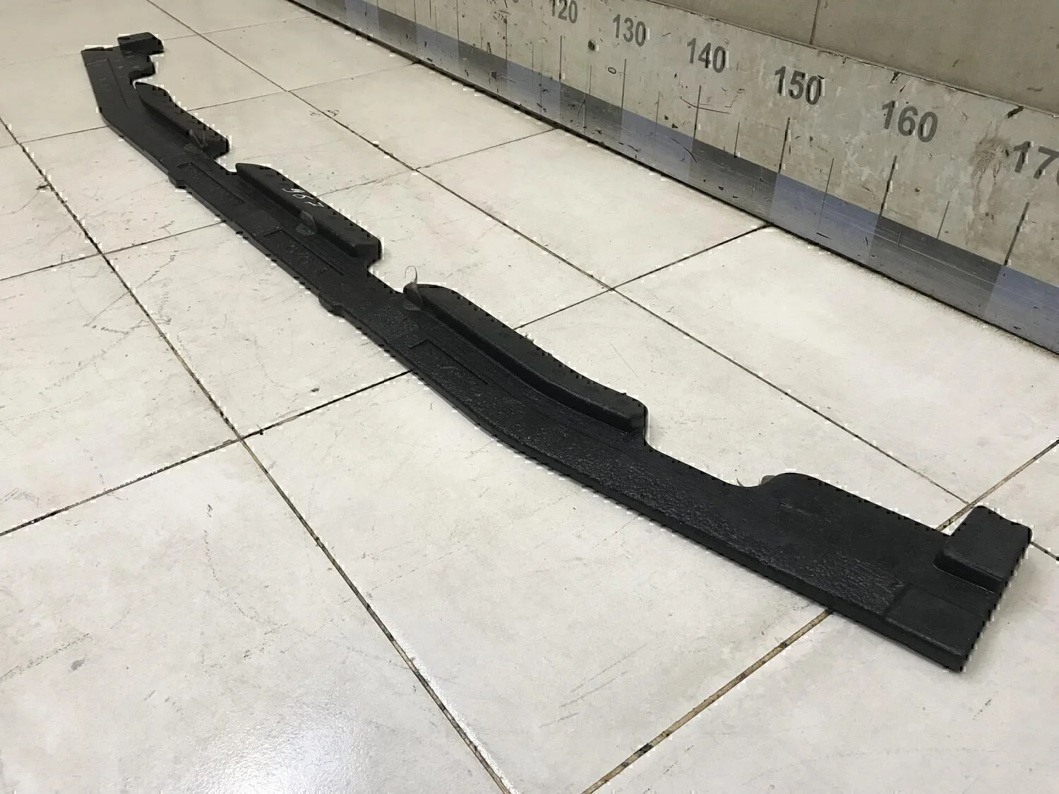 Наполнитель заднего бампера TOYOTA RAV 4 2006-2013 - миниатюра 2