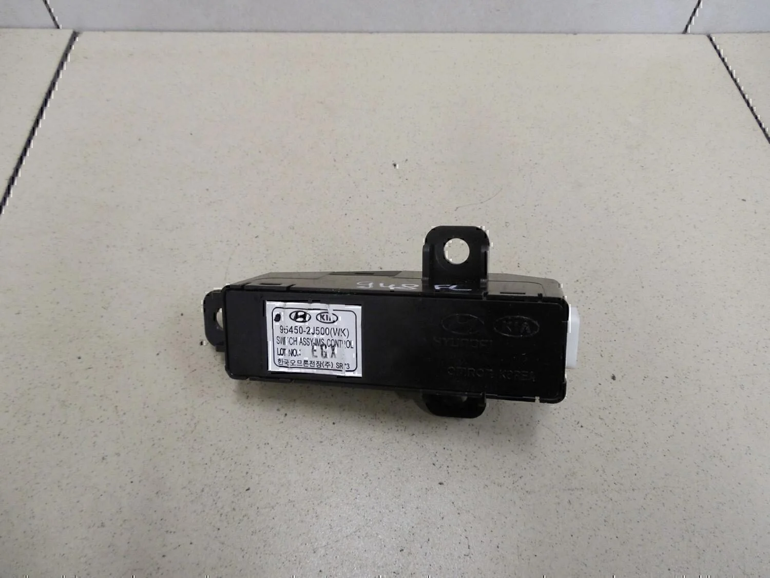 Блок кнопок Hyundai-KIA Mohave 2009> - миниатюра 2