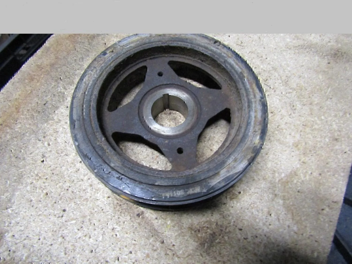 Шкив коленвала NISSAN Qashqai (J10) 2006-2014 - миниатюра 3