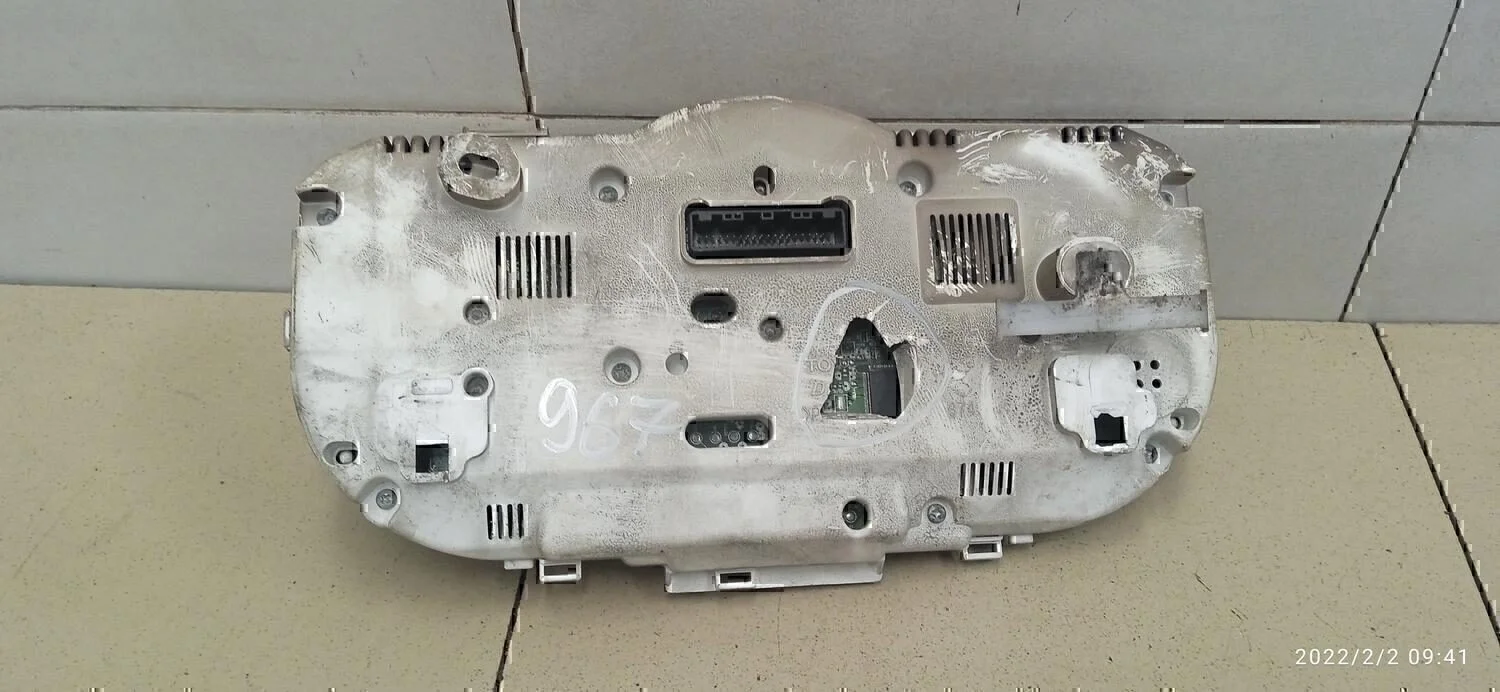 Панель приборов TOYOTA RAV 4 2006-2013 - миниатюра 2