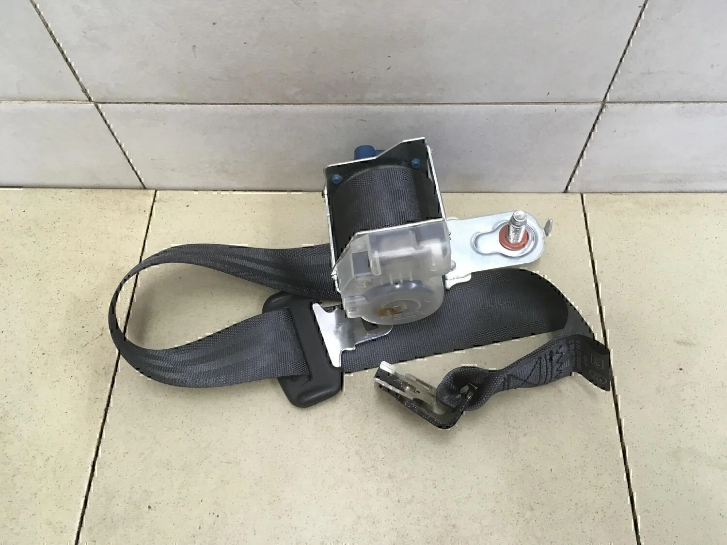Ремень безопасности Hyundai-KIA Elantra 2006-2011 - миниатюра 2