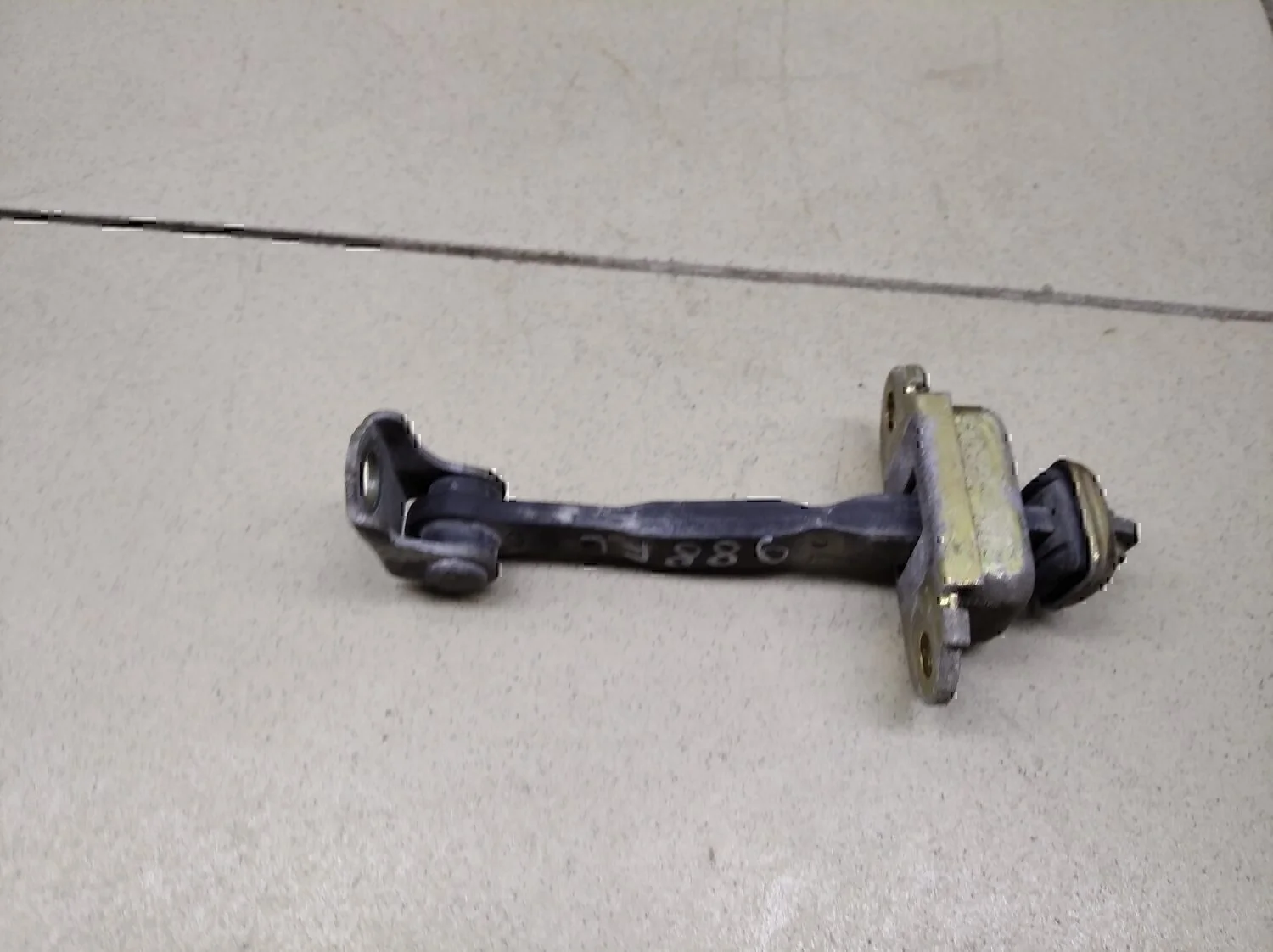 Ограничитель двери NISSAN Almera N16 2000-2006 - миниатюра 3