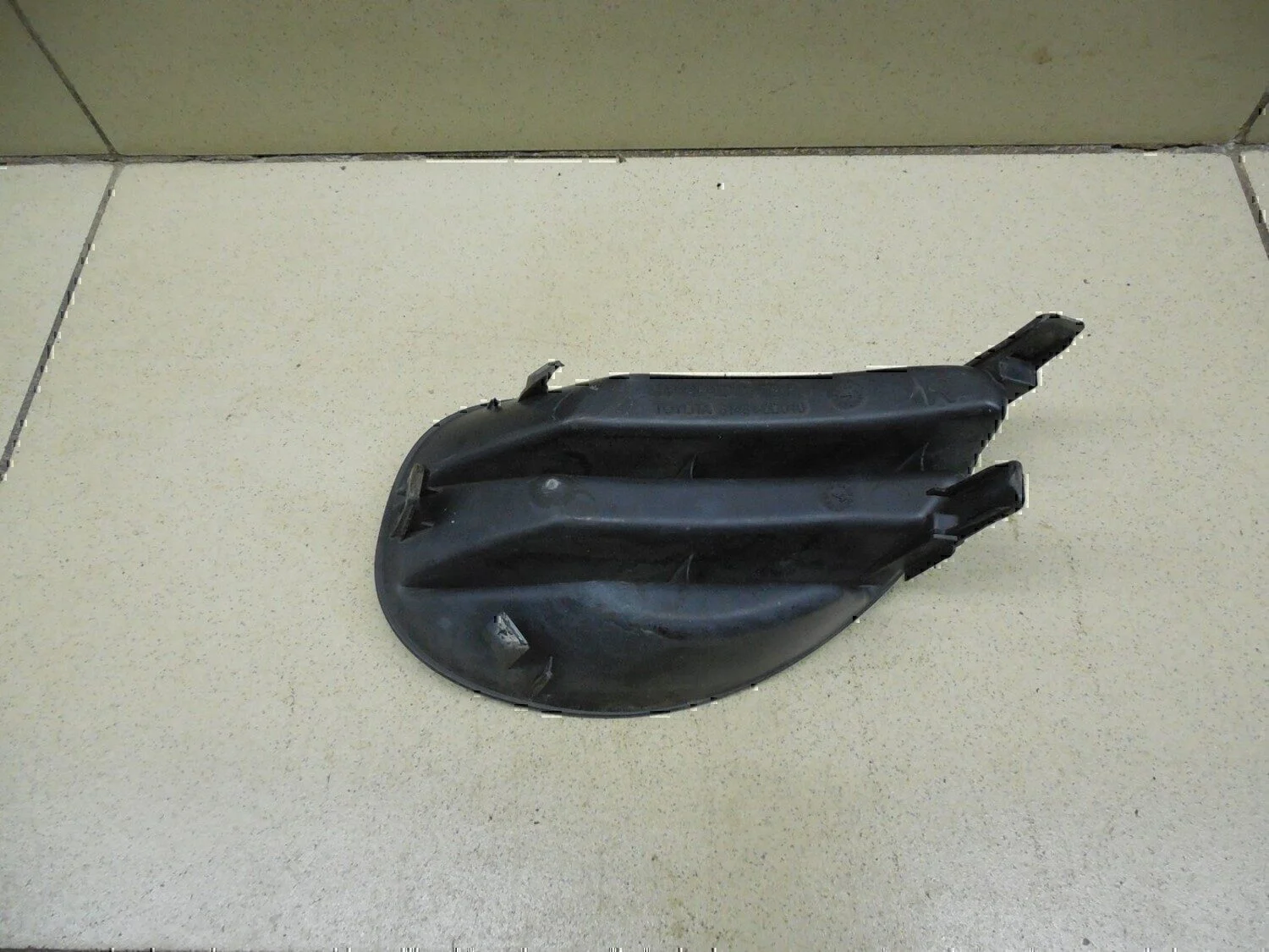Решетка в бампер правая TOYOTA Yaris 2005-2011 - миниатюра 3