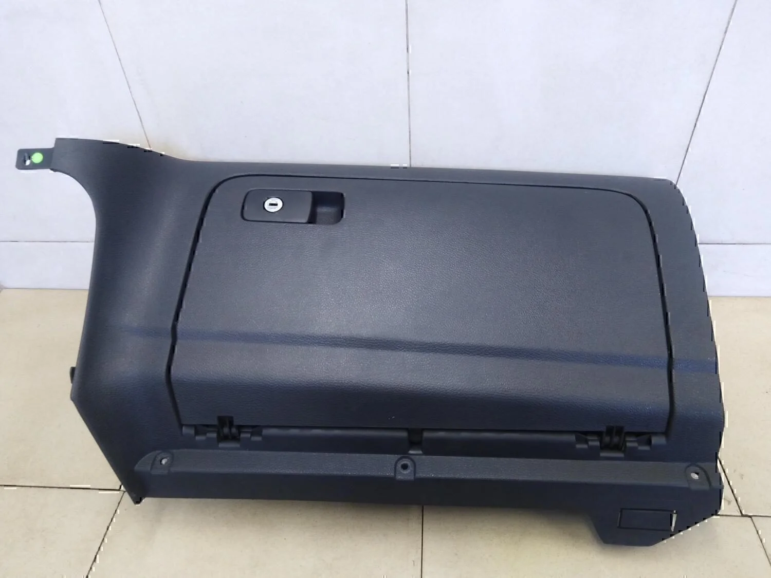 Бардачок VW Jetta 2006-2011 - изображение 1