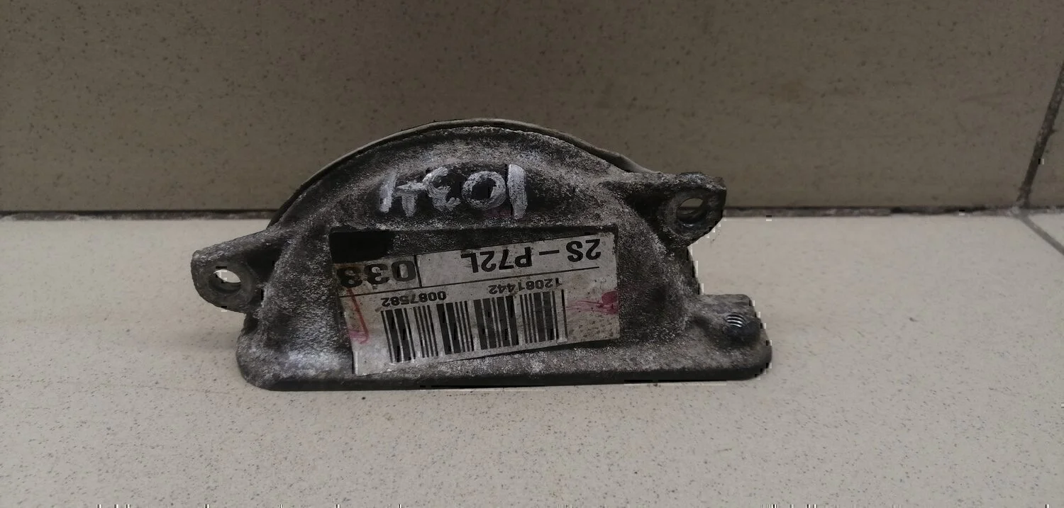 Кожух ремня ГРМ TOYOTA Yaris 2005-2011 - изображение 1