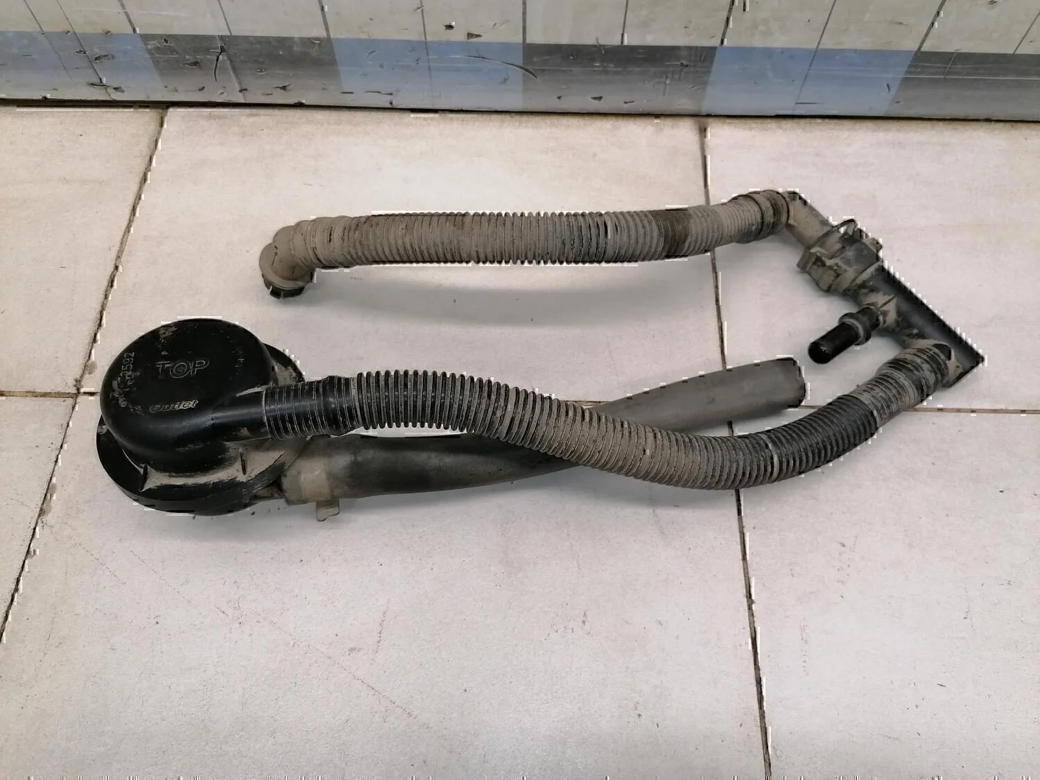 Клапан воздушный FORD Focus I 1998-2004 - изображение 1