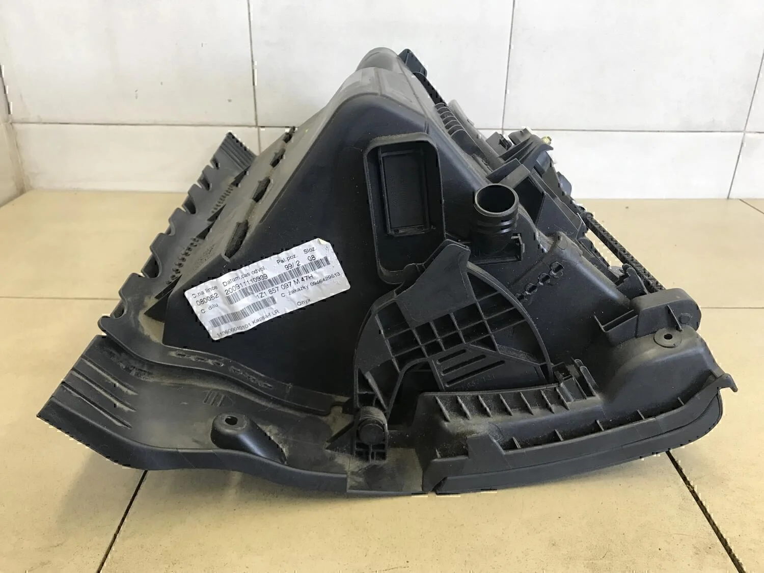 Бардачок SKODA Octavia (A5 1Z-) 2004-2013 - миниатюра 9