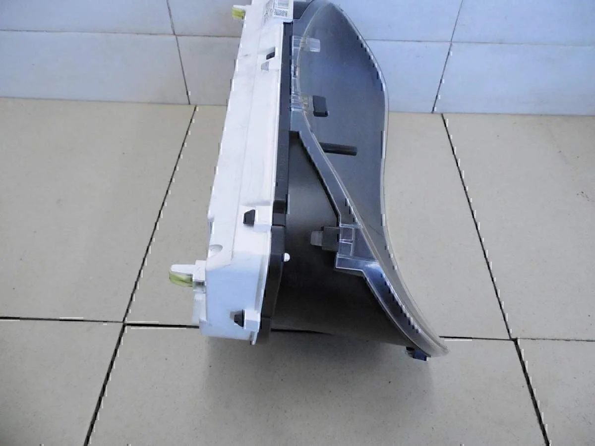 Панель приборов Subaru Impreza (G12) 2007-2012 - миниатюра 7
