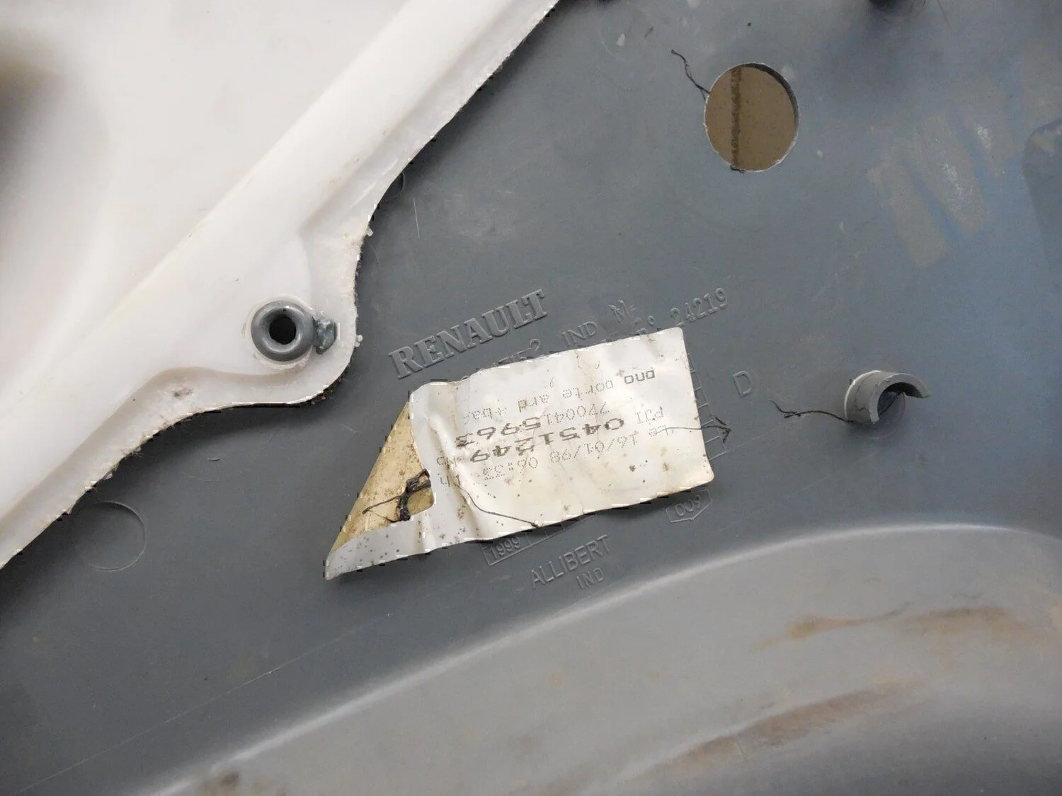 Обшивка двери задней правой RENAULT Scenic 1996-1999 - миниатюра 6