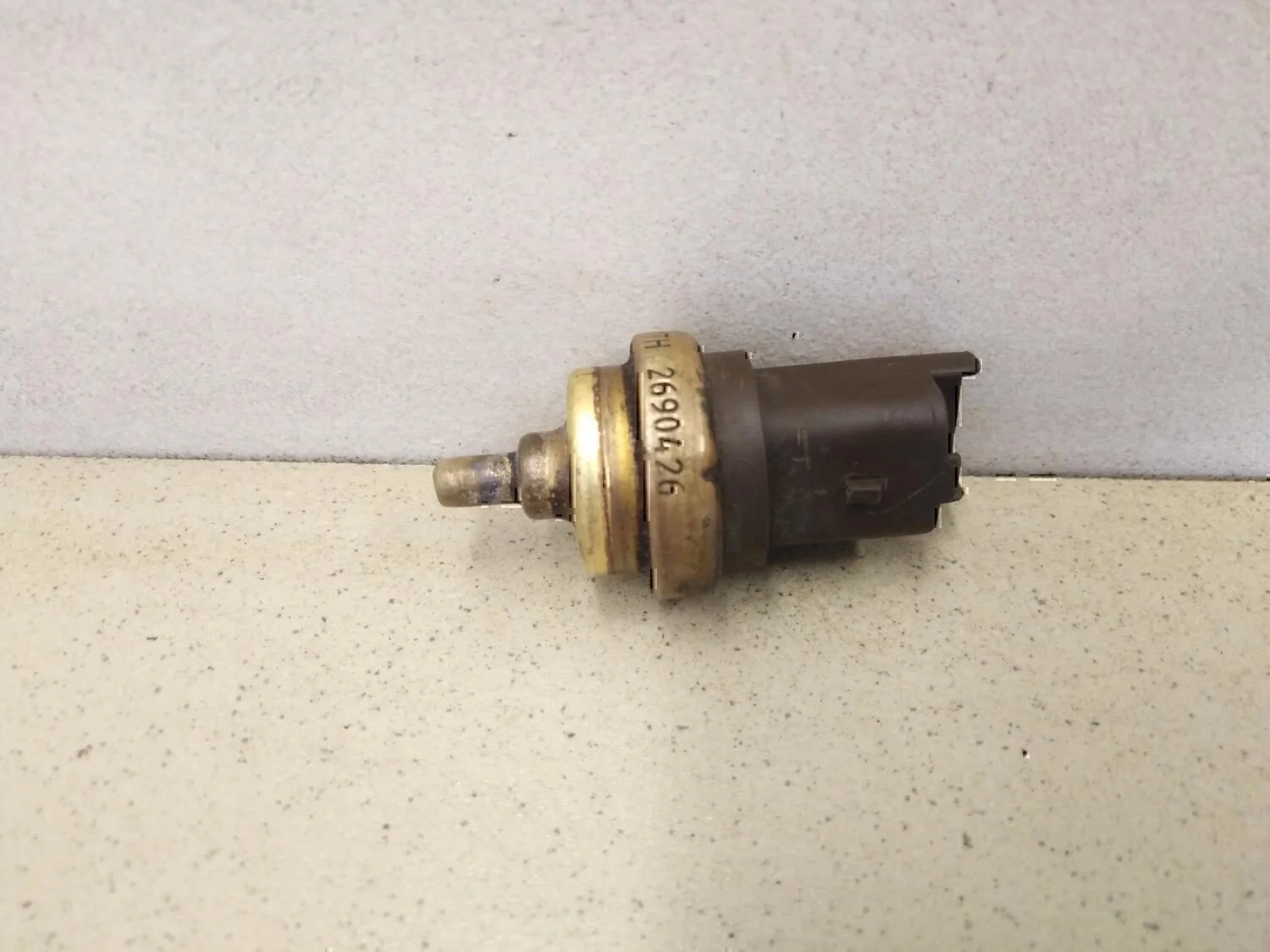 Датчик температуры Peugeot-Citroen C4 2005-2011 - изображение 1
