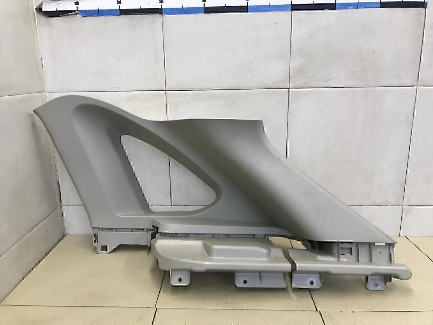 Обшивка стойки АвтоВАЗ LADA X-RAY 2016> - изображение 1