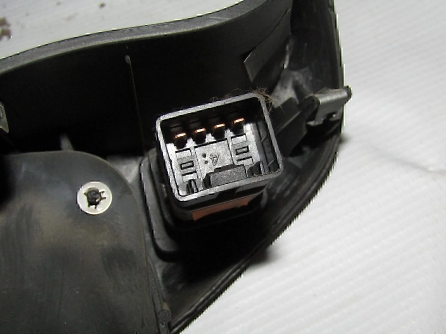 Кнопка многофункциональная Hyundai-KIA RIO 2005-2011 - миниатюра 2