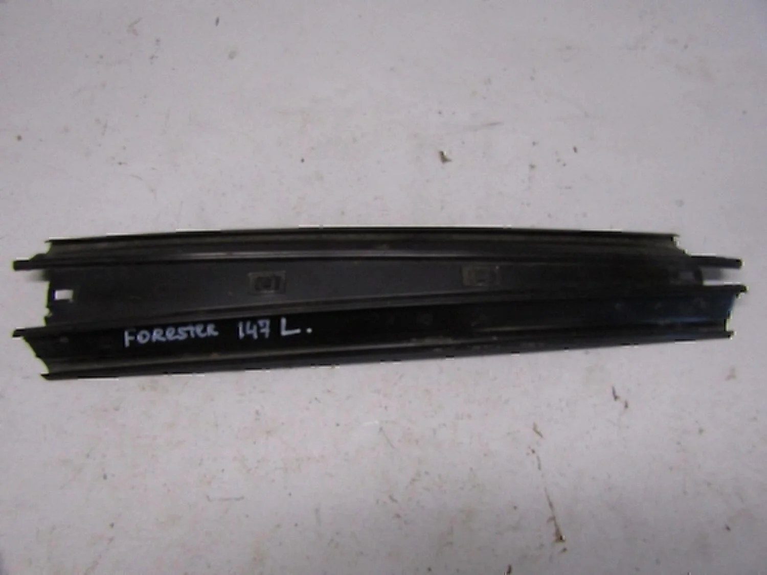 Накладка стойки Subaru Forester (S11) 2002-2007 - изображение 1