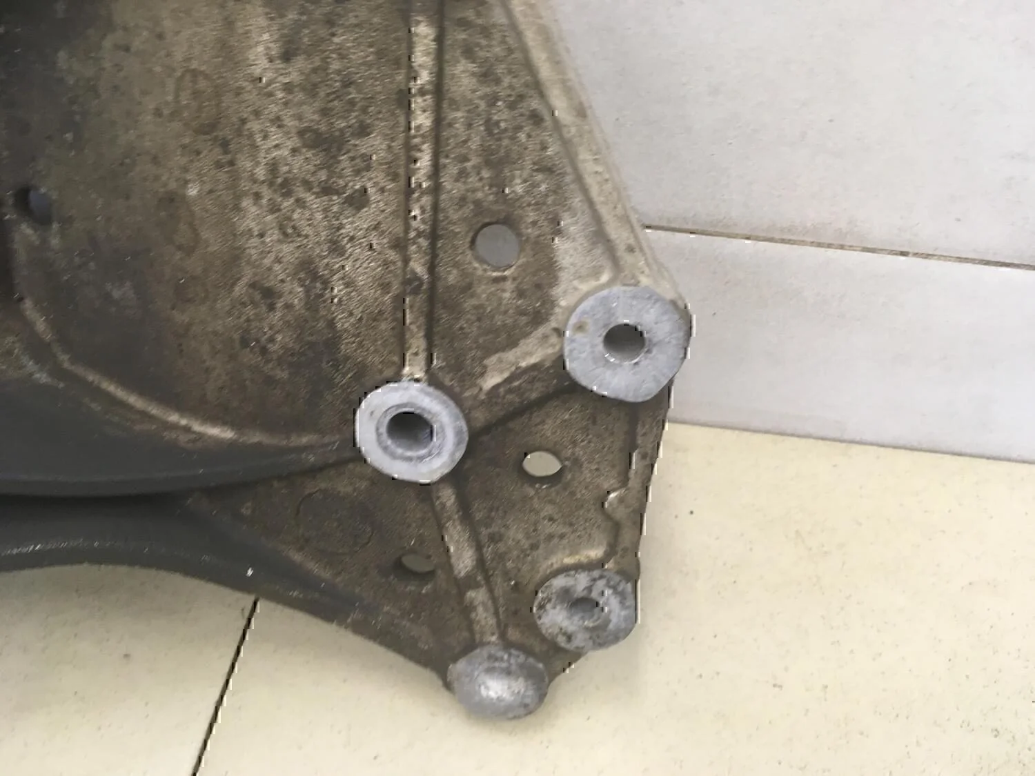 Балка подмоторная VW Touran 2003-2010 - миниатюра 4