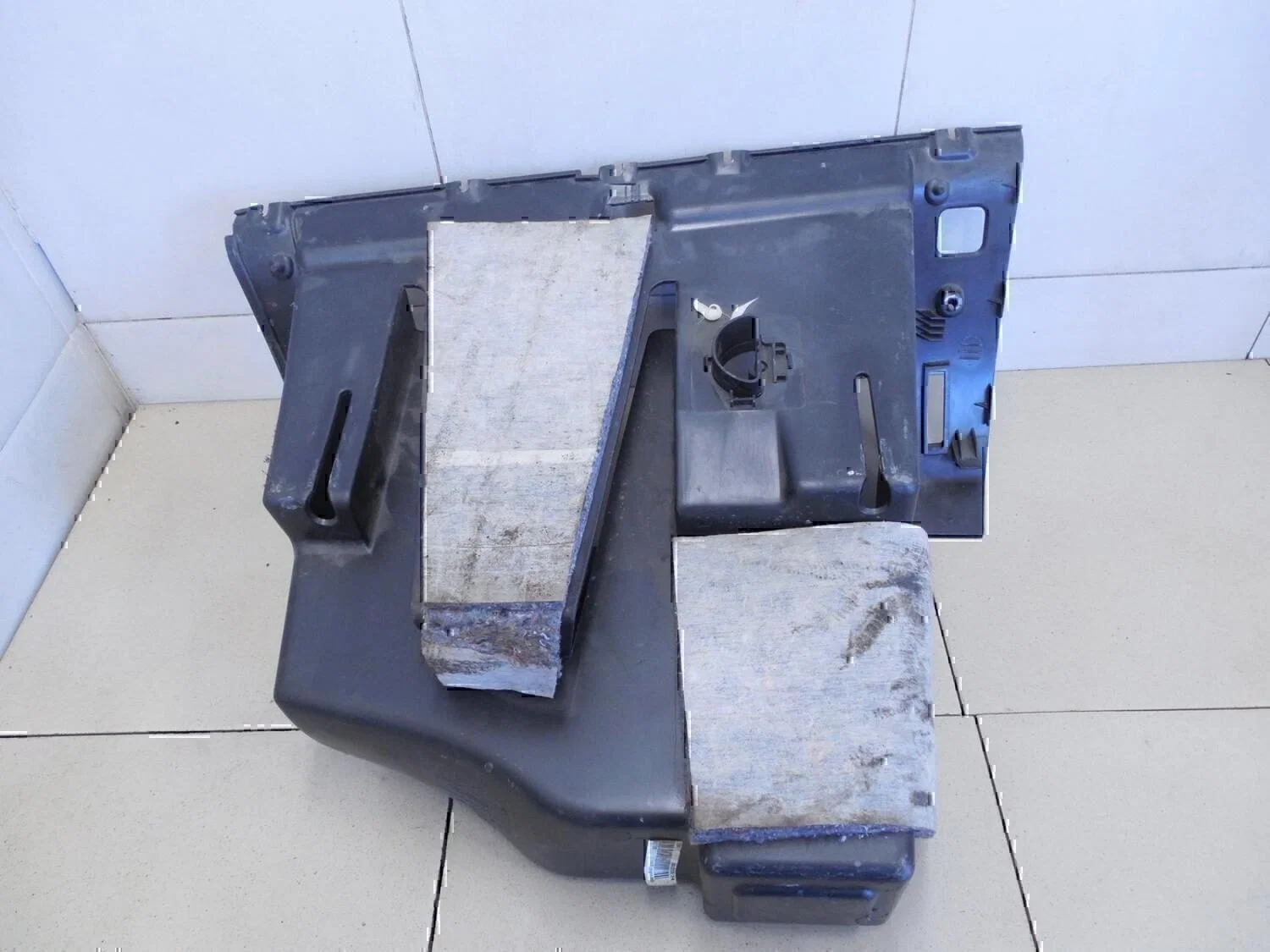 Бардачок Peugeot-Citroen C4 2005-2011 - миниатюра 3