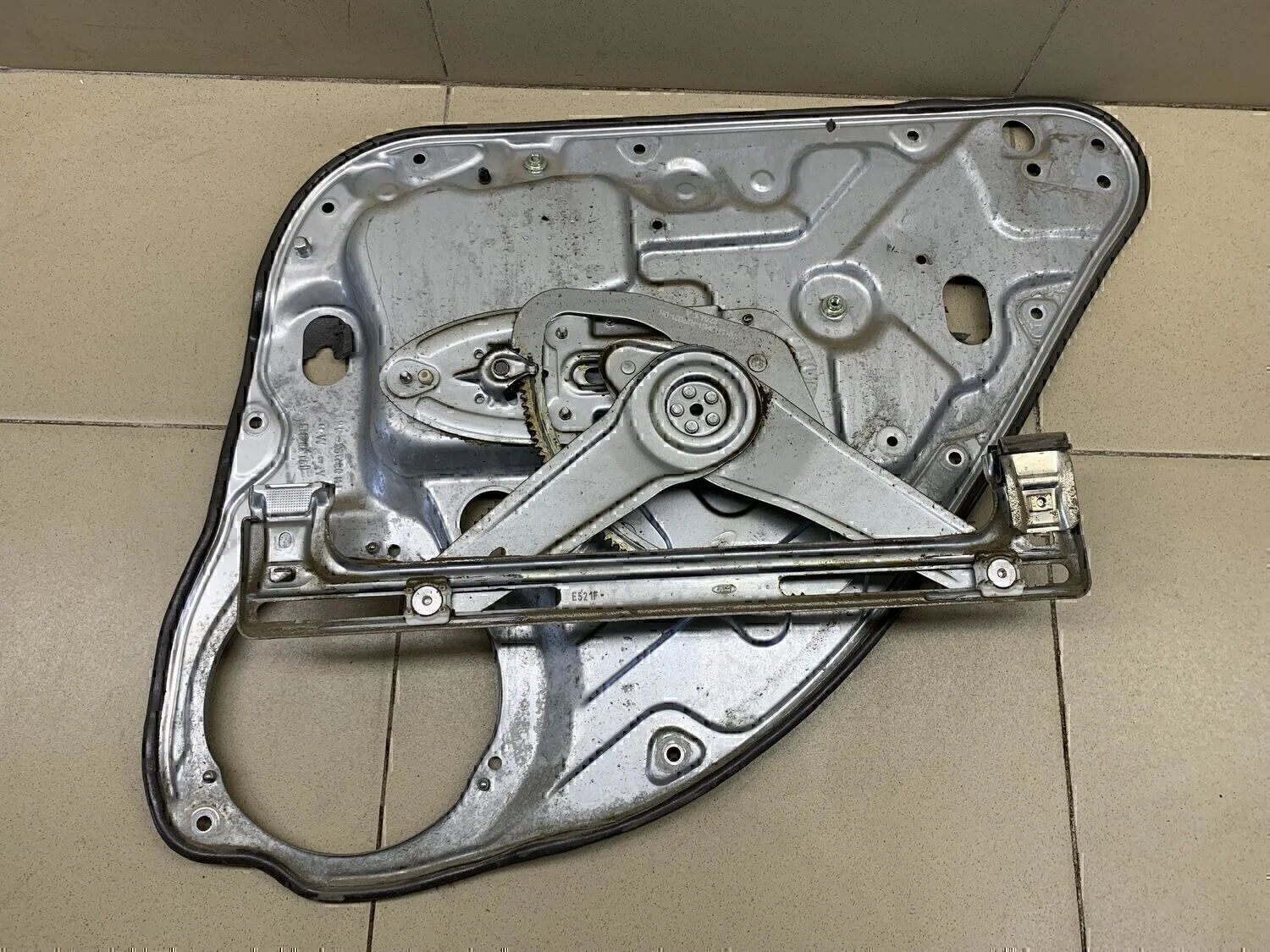Панель двери FORD Focus II 2005-2008 - миниатюра 8
