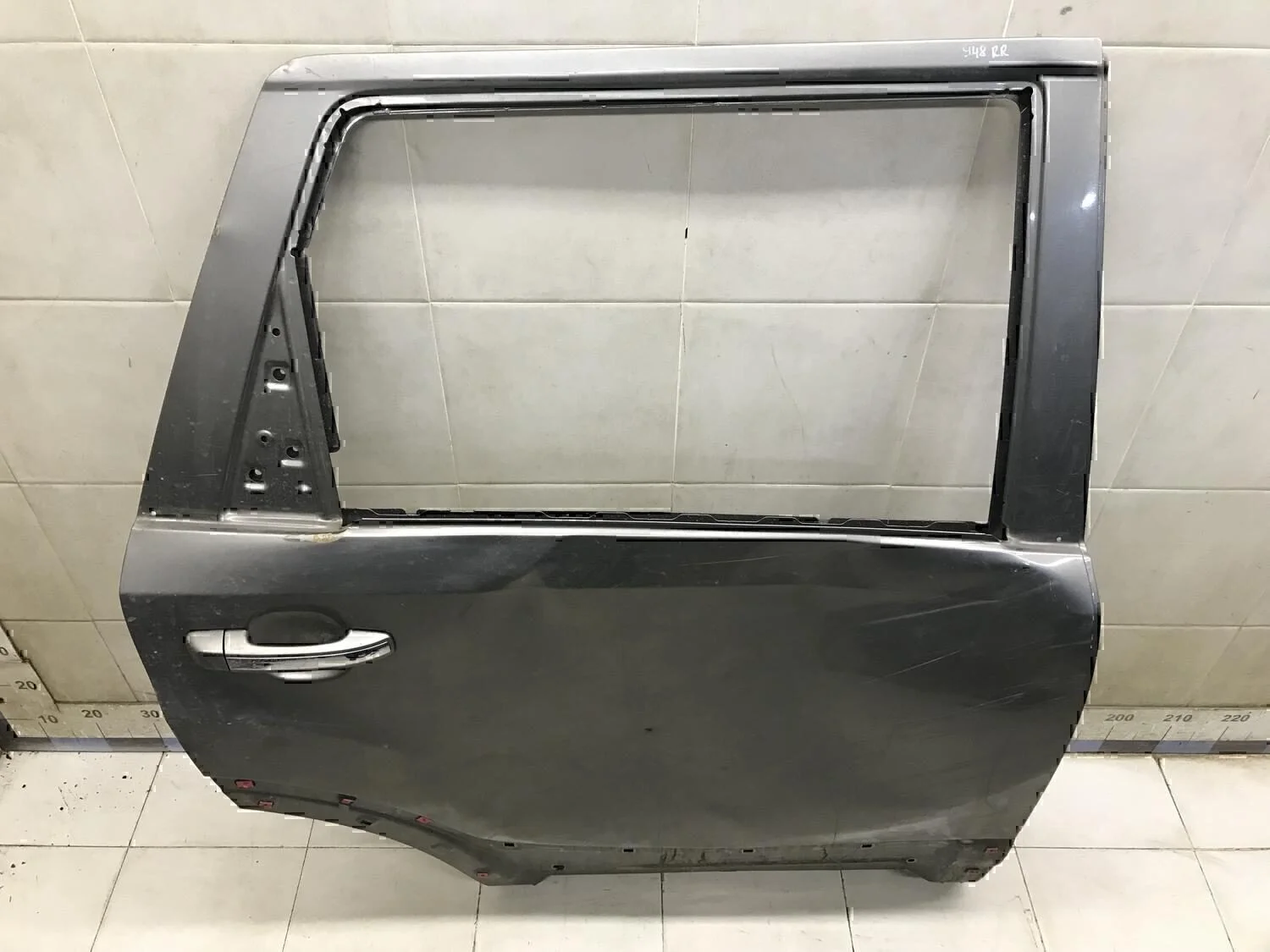 Дверь задняя правая Hyundai-KIA Mohave 2009> - миниатюра 2