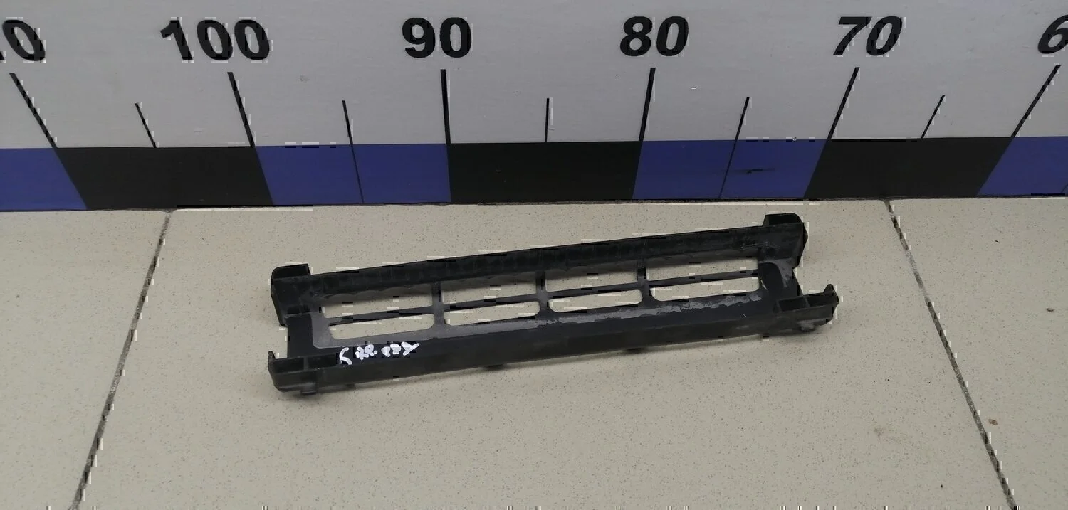 Накладка (кузов внутри) TOYOTA Avensis II 2003-2008 - миниатюра 2