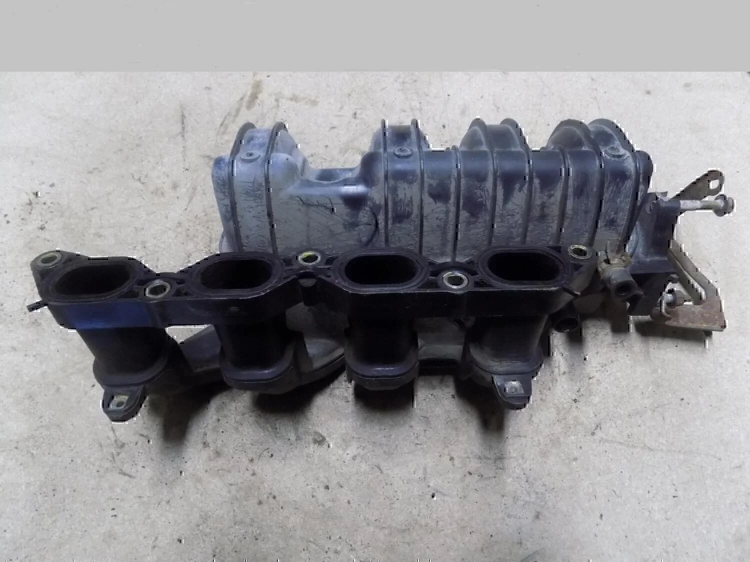 Коллектор впускной TOYOTA Yaris Verso 1999-2005 - миниатюра 4