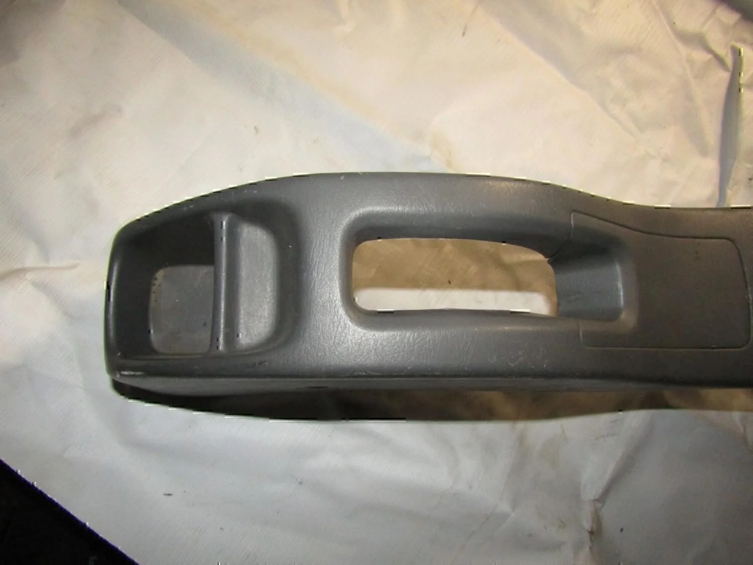 Консоль OPEL Agila A 2000-2008 - миниатюра 2