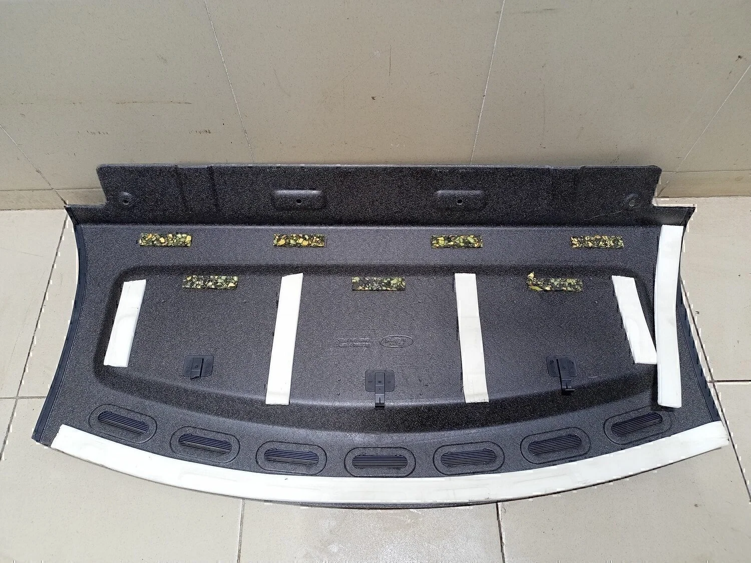 Полка FORD Focus II 2008-2011 - миниатюра 4