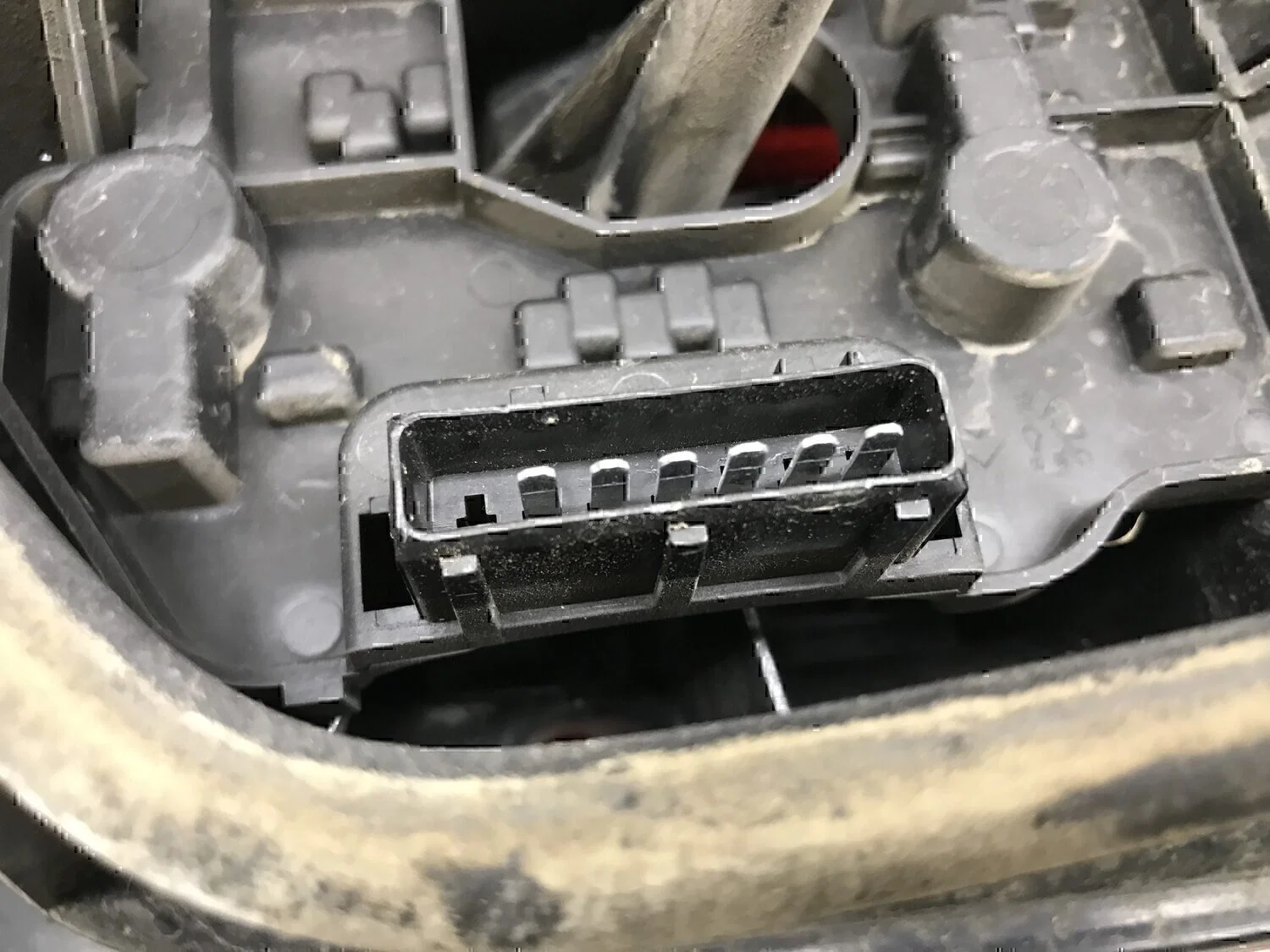 Фонарь задний правый Peugeot-Citroen Xsara 2000-2005 - миниатюра 5