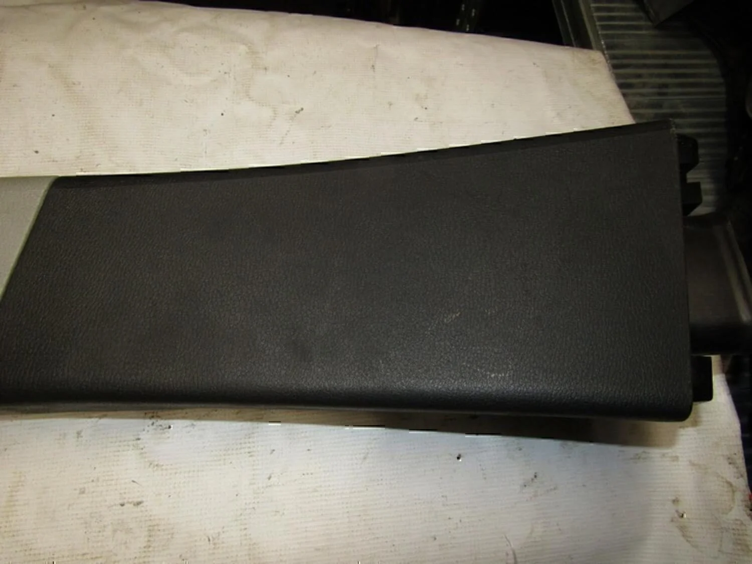 Обшивка стойки VOLVO S60 2000-2009 - миниатюра 2